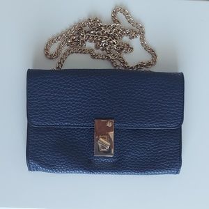Carpisa blue crossbody mini